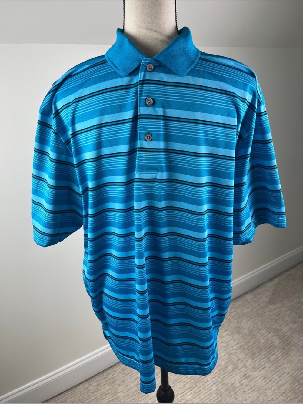 PGA Tour Men’s Large Blue Striped Golf Polo Performance Moisture Wicking